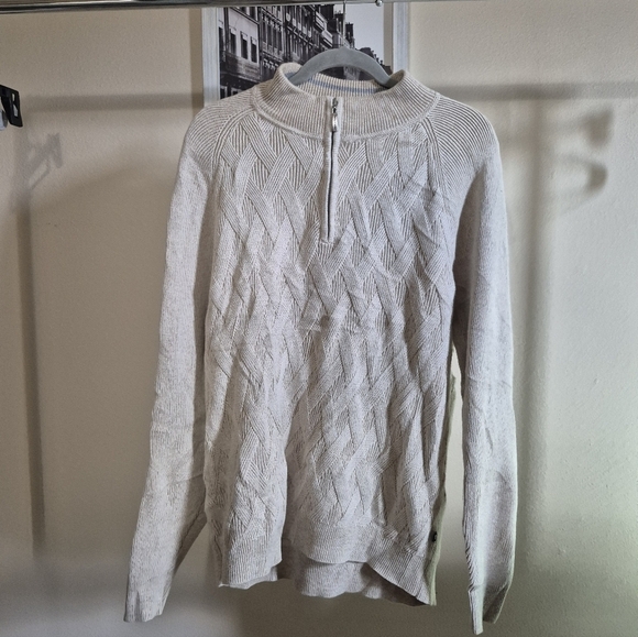 Tommy Bahama Other - Tommy Bahama Men's Cream Sweater
